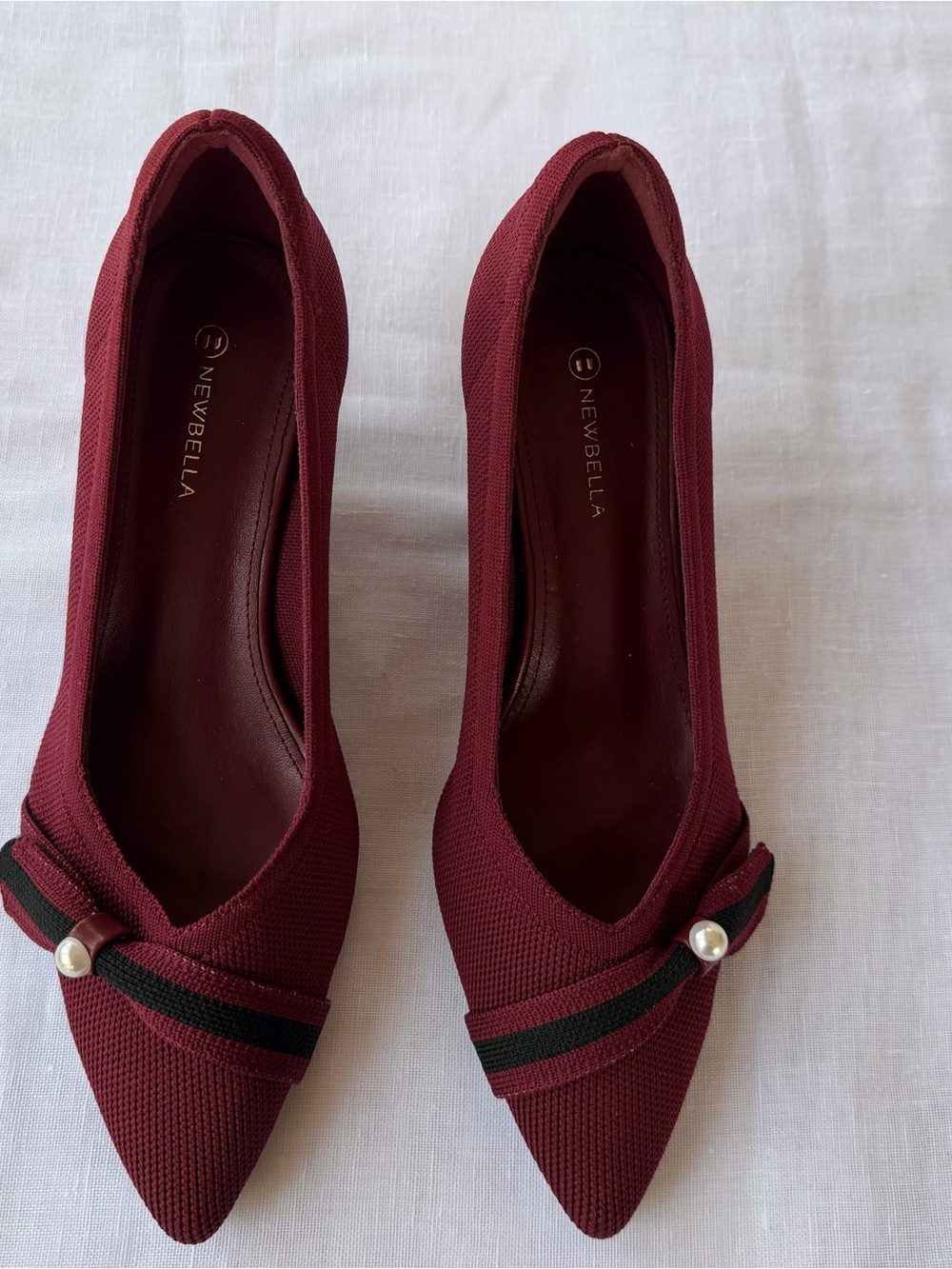 NEW women’s Newbella Pointed Toe Burgundy wedge heels with Pearl Accent